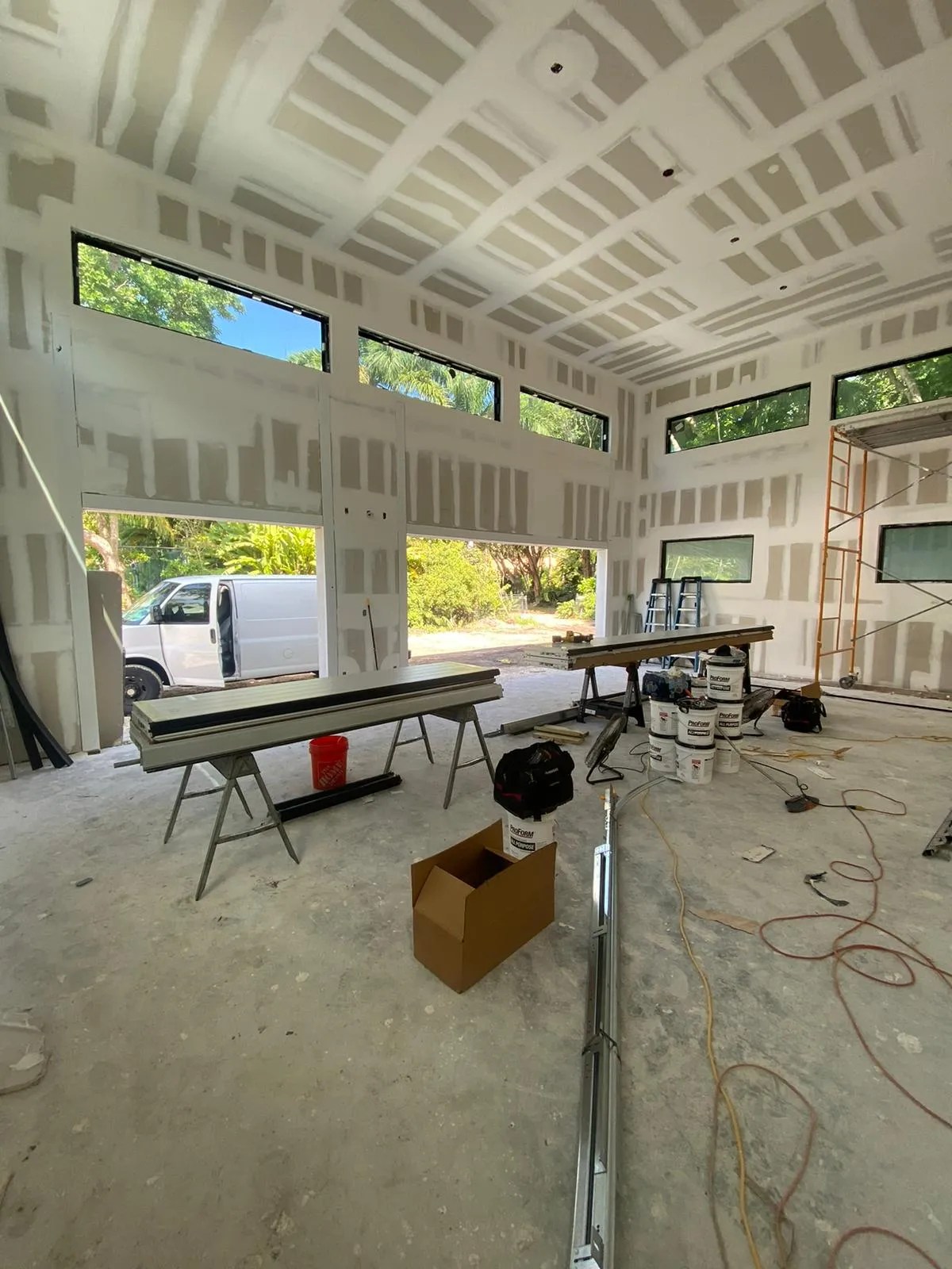 Garage Door Installation near me, FL Local Garage Door Installers