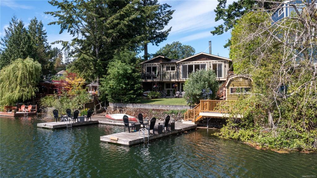 3074 Leigh Pl, Langford, SOLD