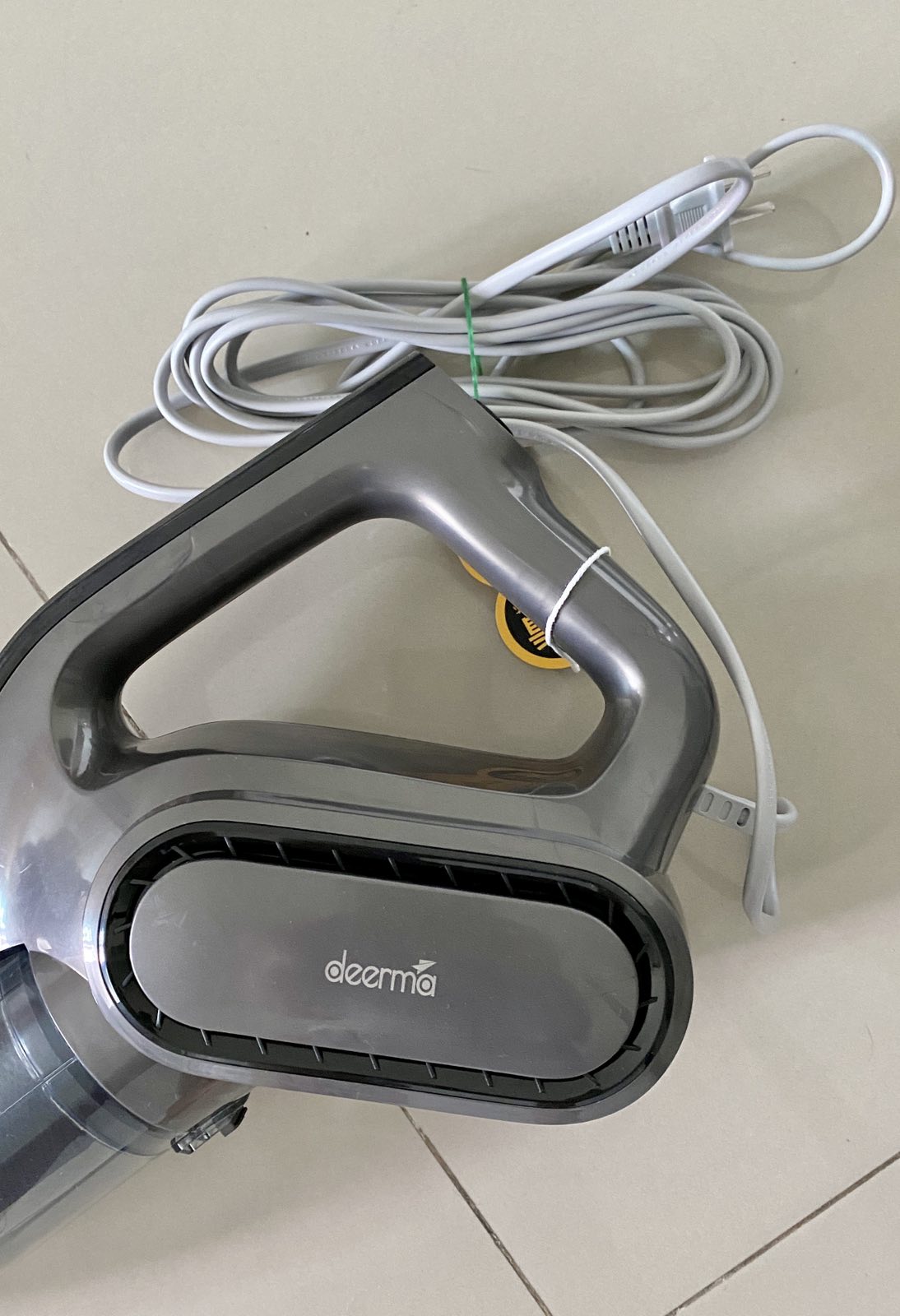 This Vacuum SucksLiterally! Deerma VX700 Vacuum Review Mark x Abi