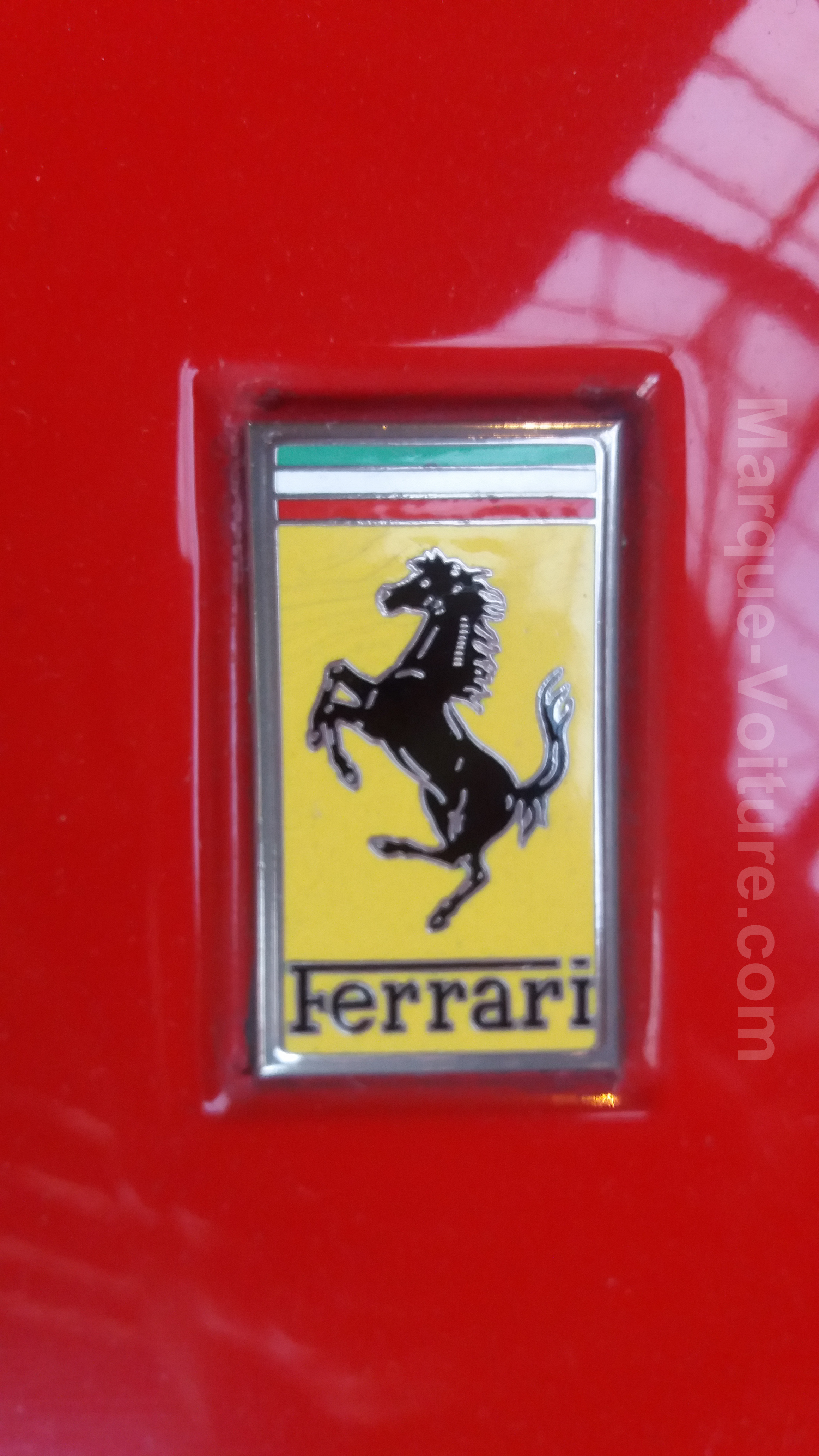 Le logo Ferrari Les marques de voitures