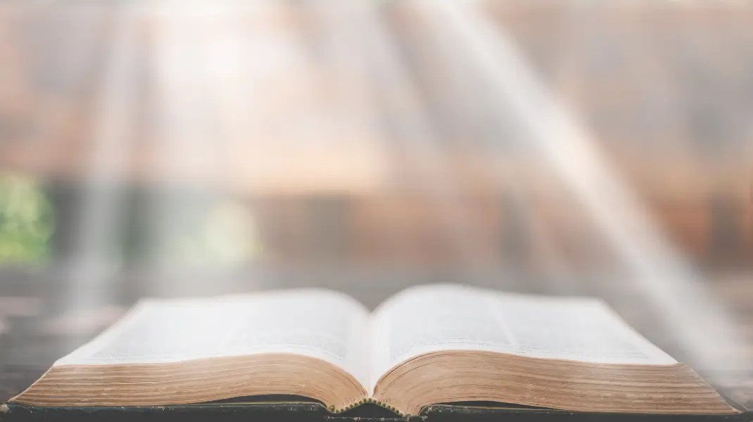 5 Biblical Meanings Of Black Clothes In A Dream Marriage Sharing