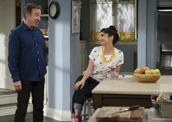 Molly Ephraim is replaced by Molly McCook on ‘Last Man Standing’! Read