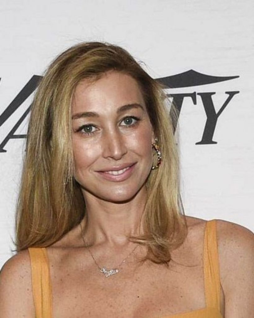 All Truth of Mohamed Hadid’s Daughter Marielle Hadid