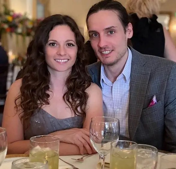Know Mackenzie Rosman's Married, Net Worth & Sister Details