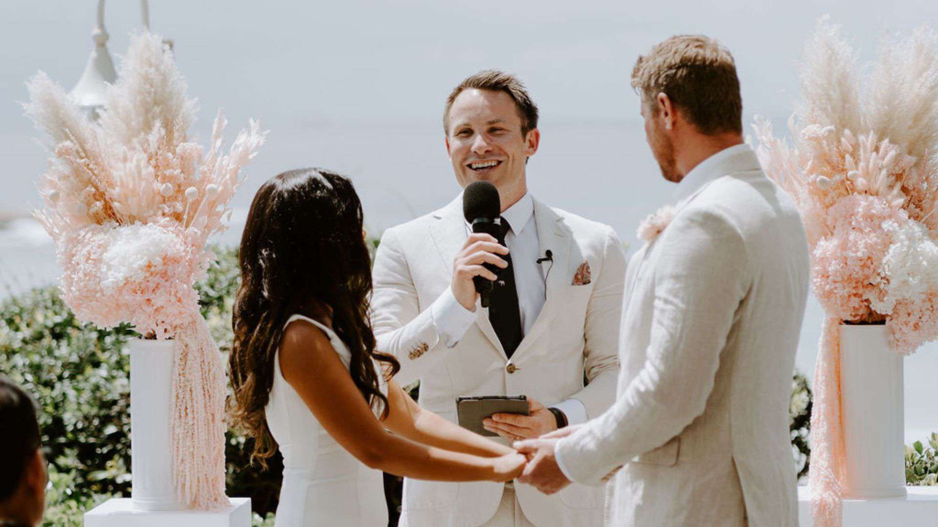 5 Mistakes FirstTime Officiants Make When Reading a Wedding Script