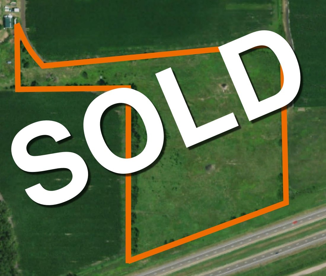 WELL LOCATED ACREAGE HALL COUNTY, NEBRASKA Marshall Land Brokers