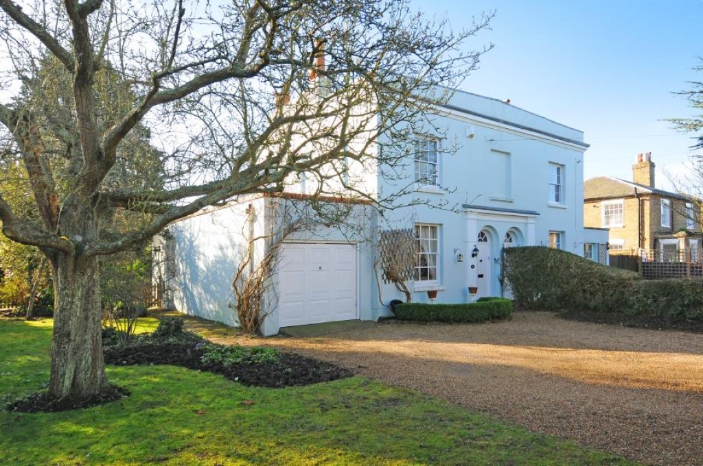 Gloucester Place, Windsor, , 3 bedroom, Houses