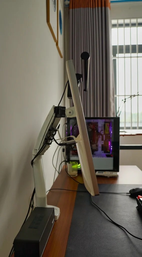 My Morden Minimal & Affordable Desk Setup Sep 2024