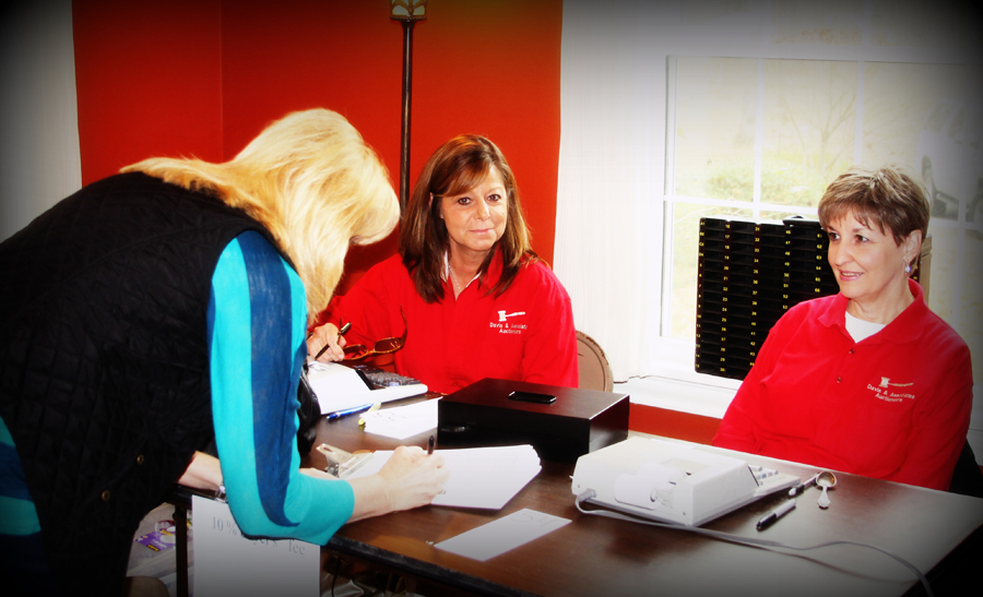 Davis & Associates Auctioneers Professional Auction Services, Business Liquidation, Estate