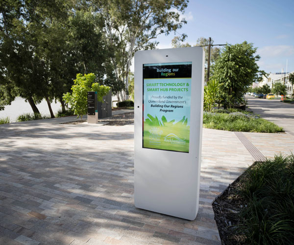 Outdoor LCD DispalyOutdoor LCD Digital SignageLCD Video Wall