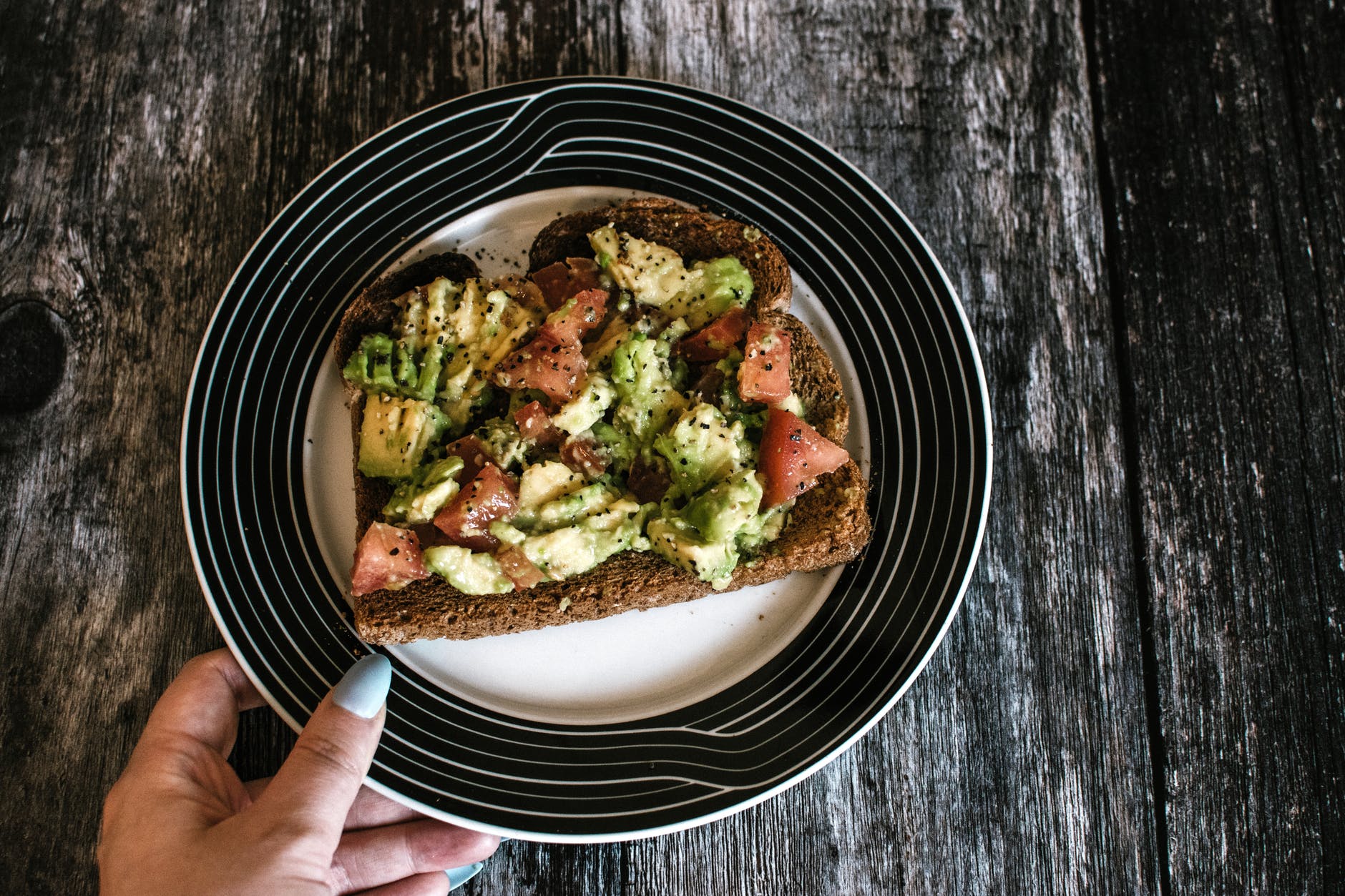 6 Healthiest and Best Breads for Weight Loss in 2021