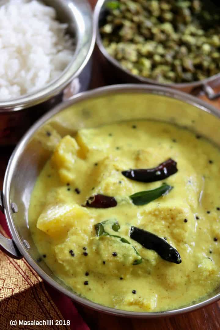 Mor Kuzhambu / Poosanikkai Mor Kuzhambu Masalachilli