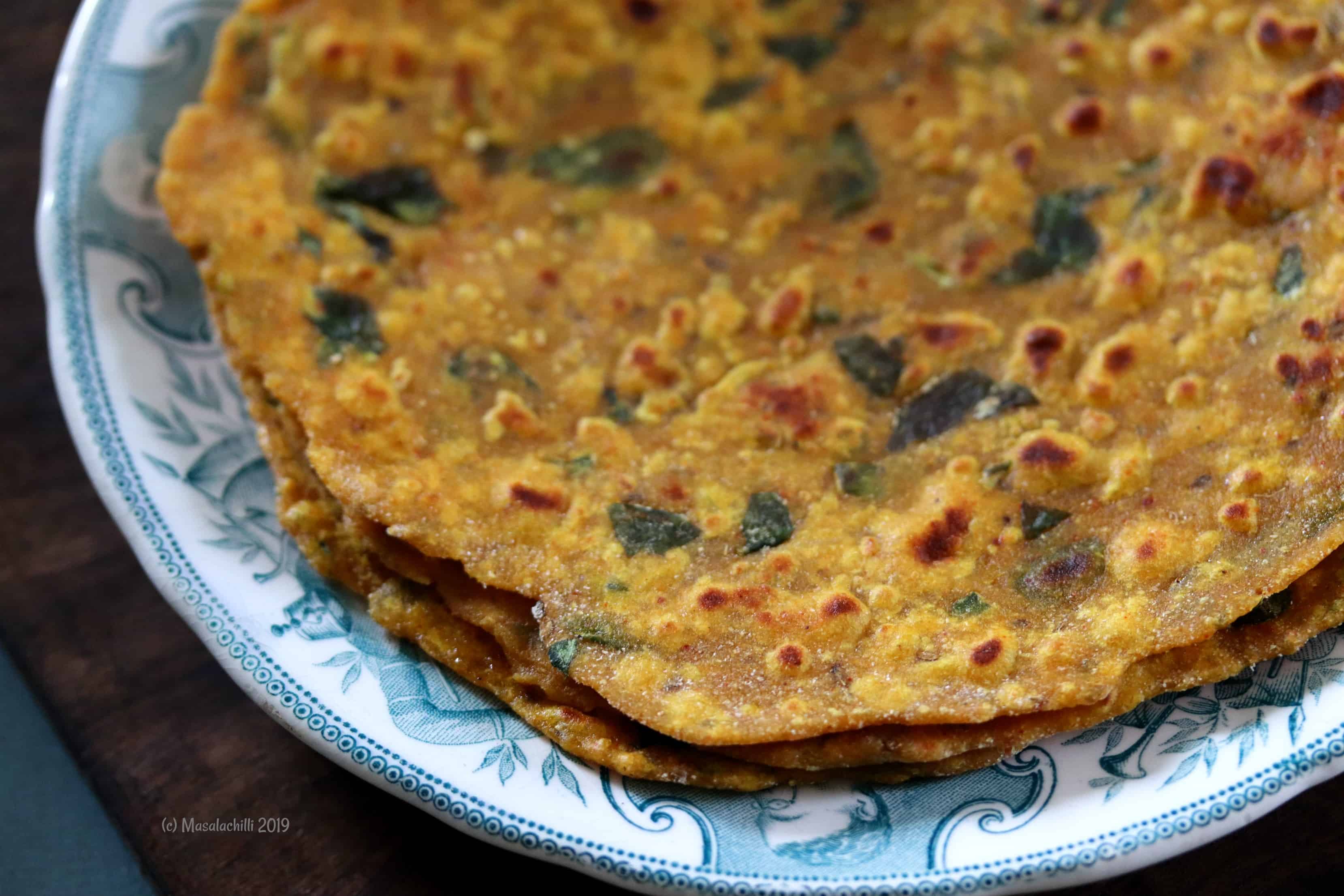 Methi Missi Roti Recipe Masalachilli