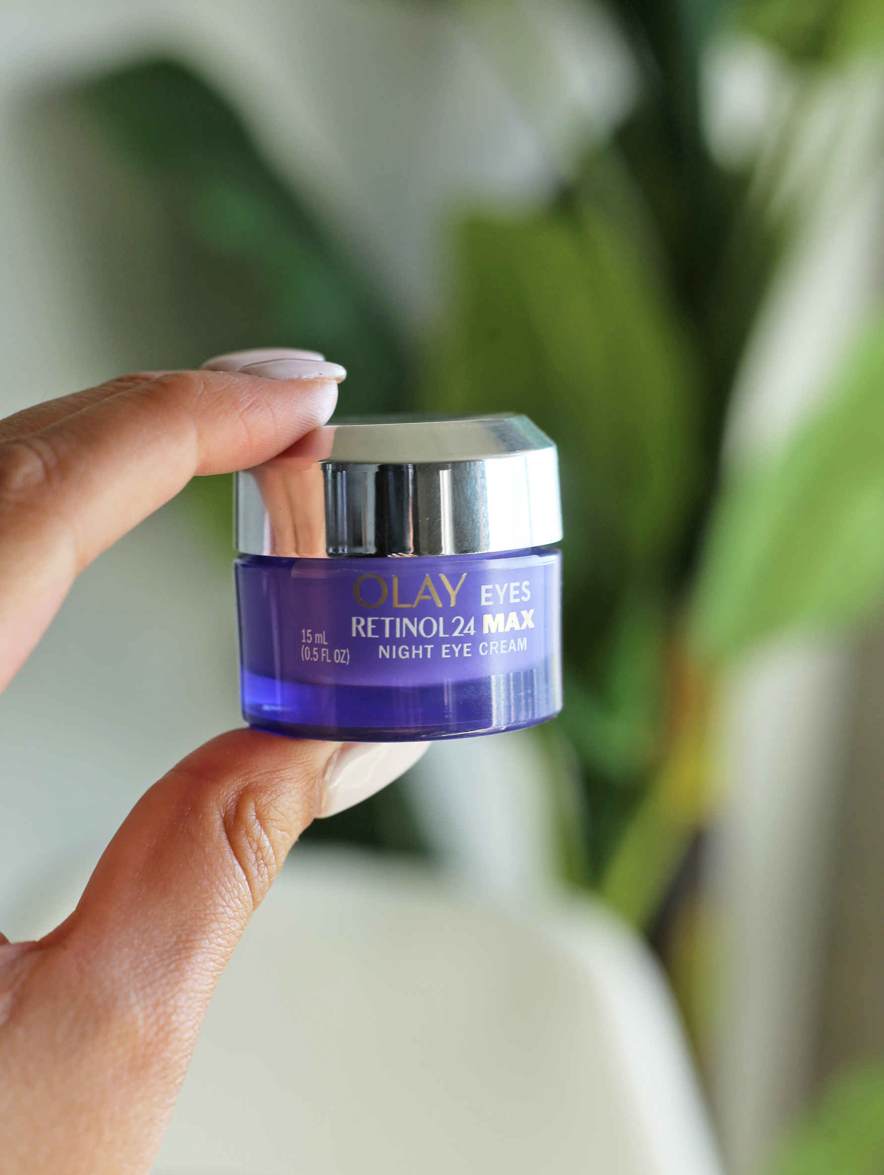 The Importance Of Retinol In Your Skincare Routine Mash Elle
