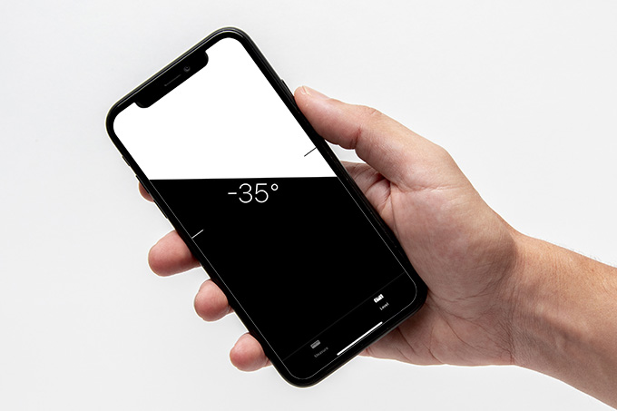 How to Use Your iPhone as a Spirit Level MashTips