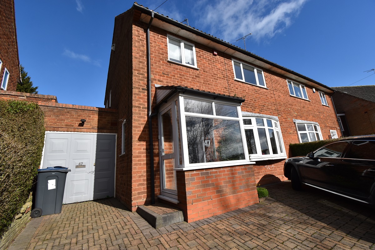3 Bedroom SemiDetached House on Spiceland Road, Bournville Village