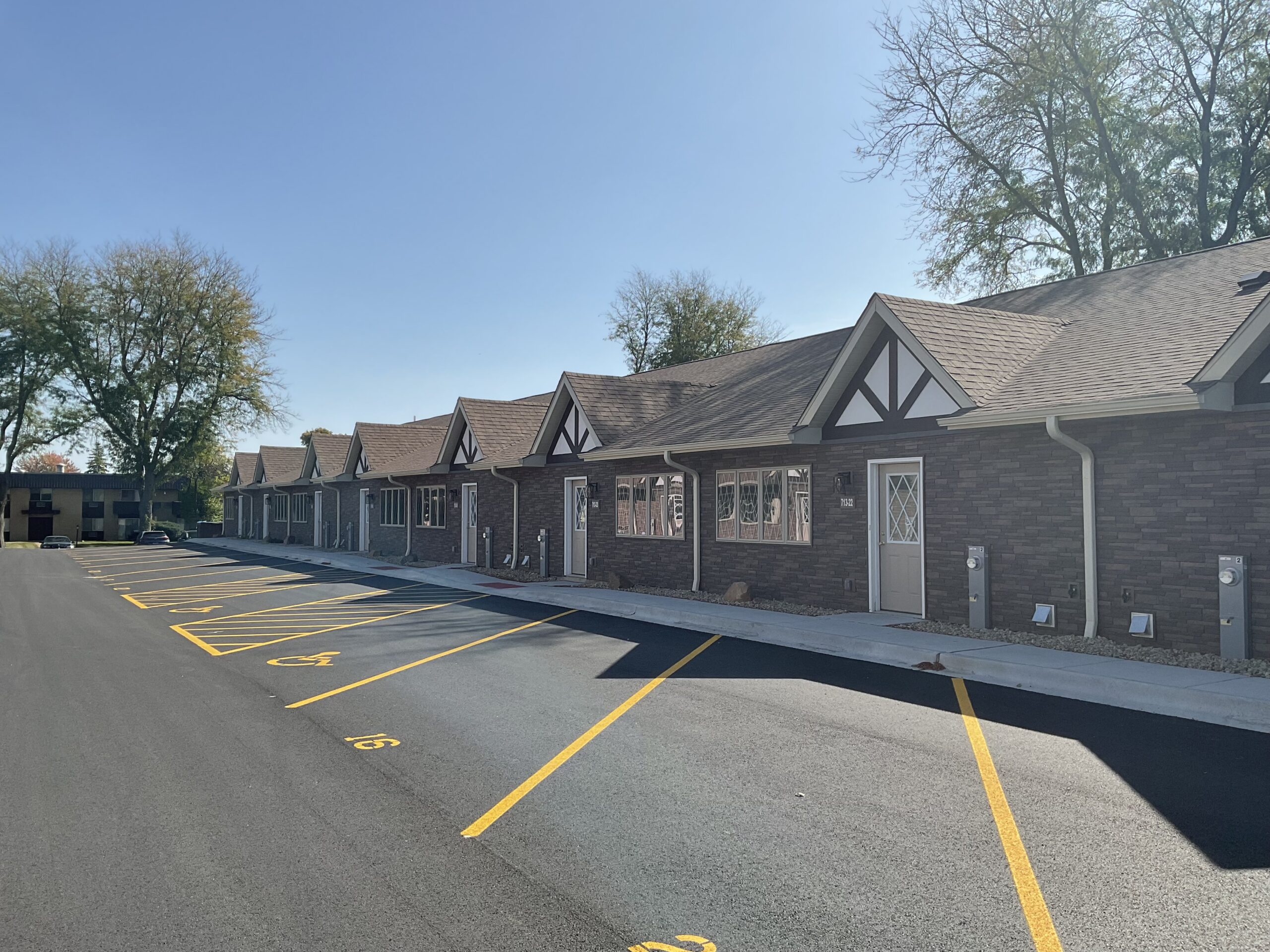 Apartments & Townhouses in DeKalb, IL Mason Properties