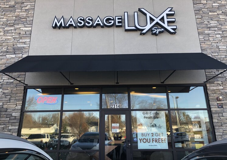 Springfield, IL MassageLuXe