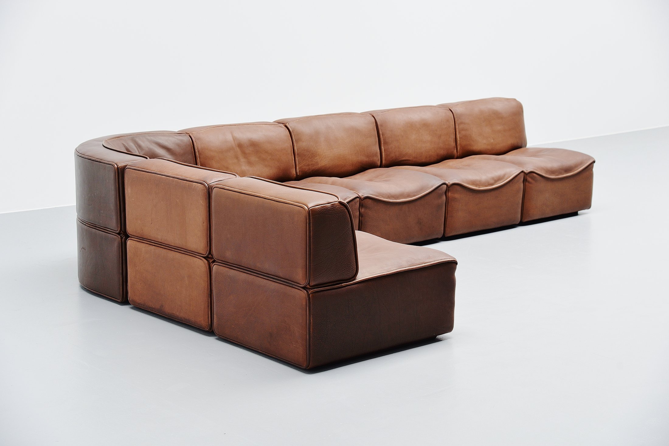 De Sede DS15 modular sofa brown Switzerland 1970 MassModernDesign