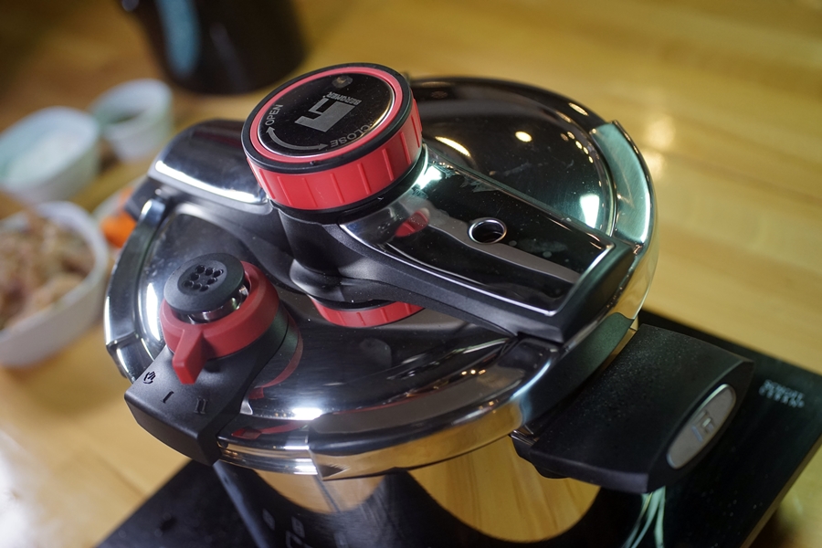 DSC00379 Massy Stores Barbados