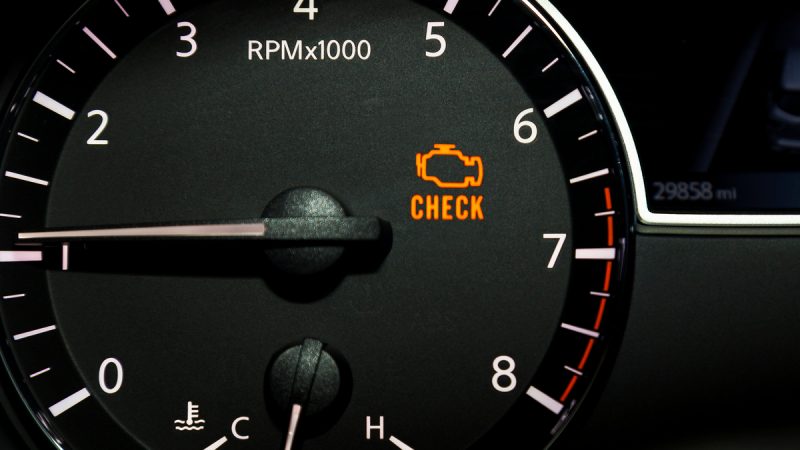 Understanding Your Check Engine Light and What it Means | Master AutoTech