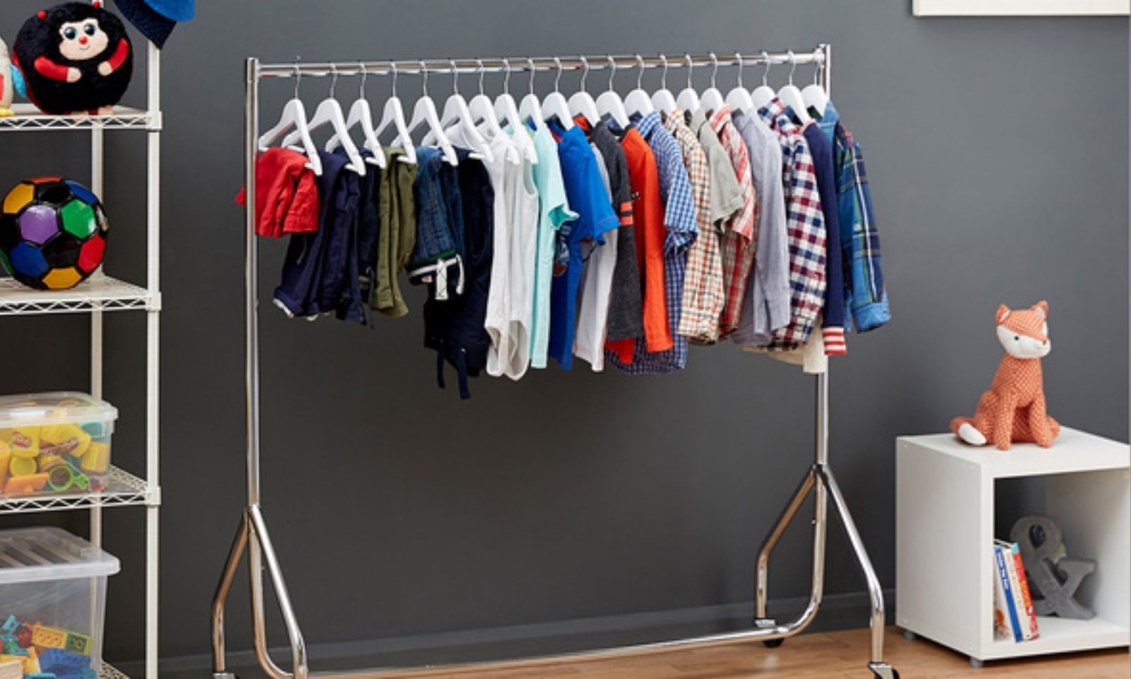 Best Clothes Rails in India Deals, Buying Guide & Reviews » MasterGadgets