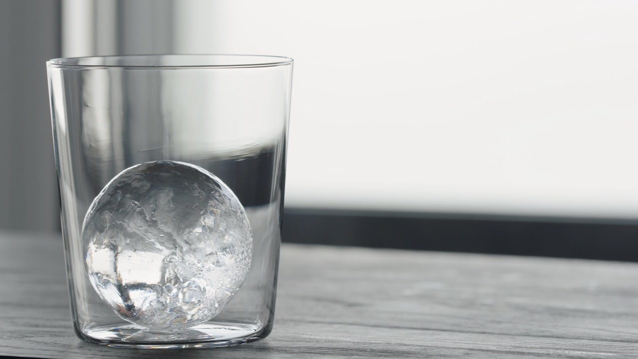 Best Ice Ball Maker for Crystal Clear Cocktail Presentation