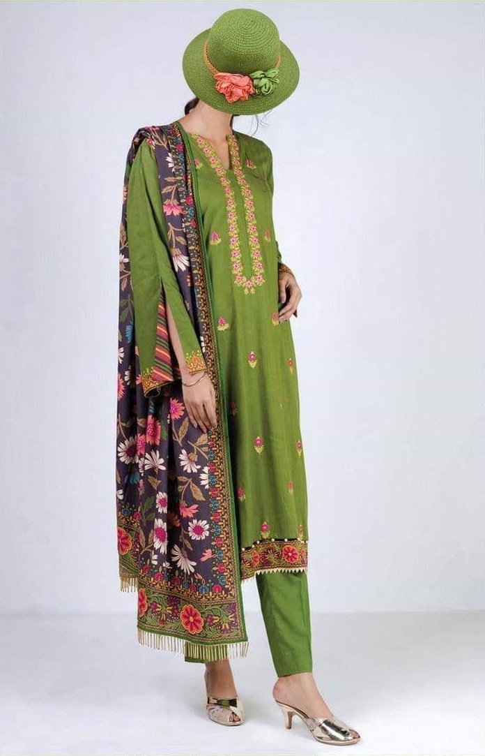 Modern ORIENT Lawn Collection Master Replica 2020 Master Replica Pakistan