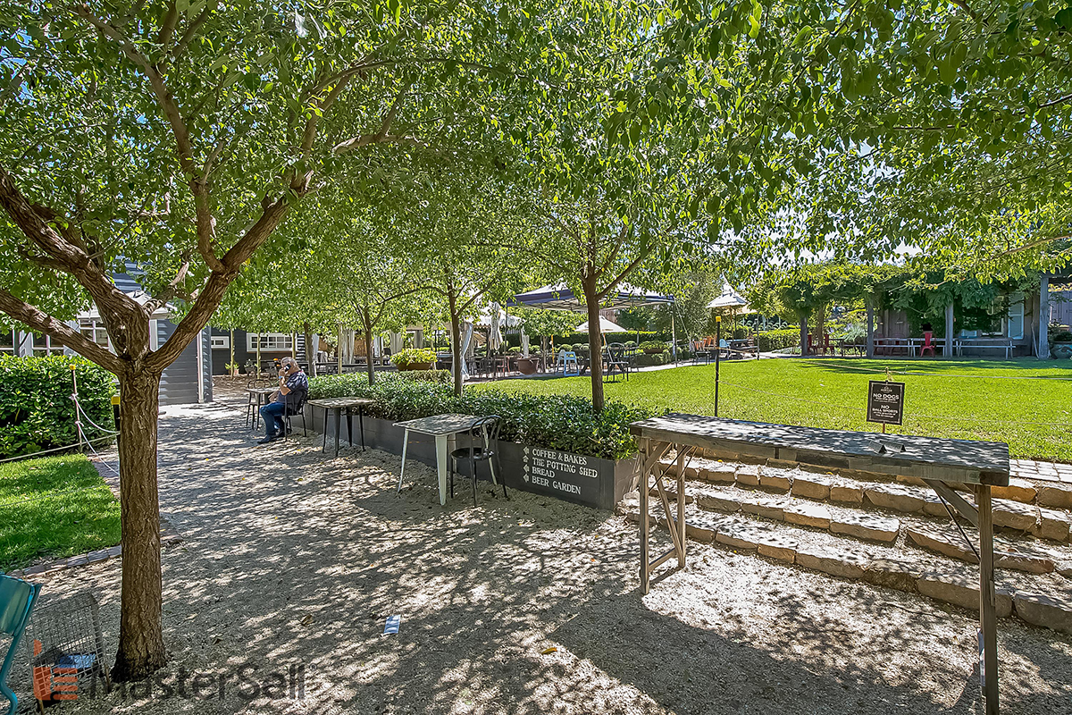 Real Estate for Sale in JUGIONG