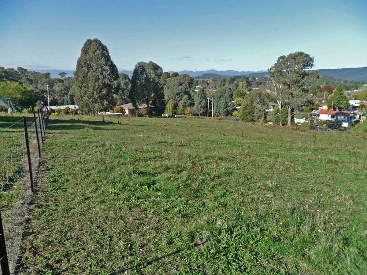 Real Estate for Sale in BATLOW