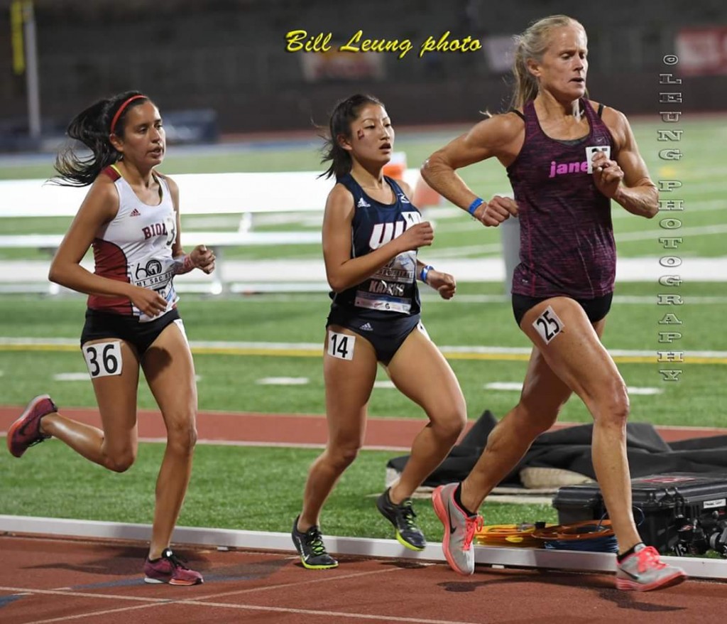 Kirsten Leetch sets W50 10K record at Mt. SAC amid