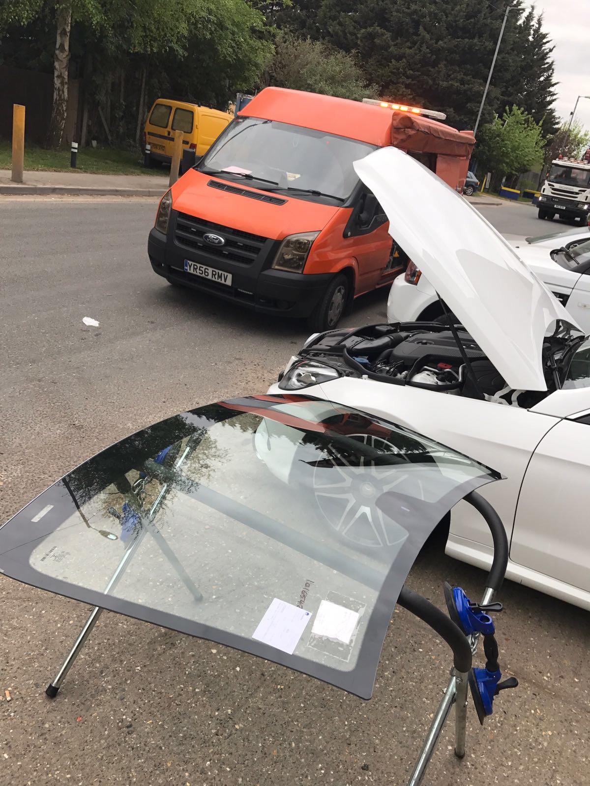Windshield Replacement & Repair London Master Windshield