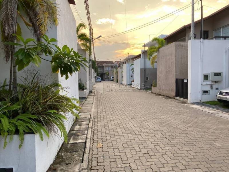 Newly Build 2 Storied House Templer's Square, Mount Lavinia