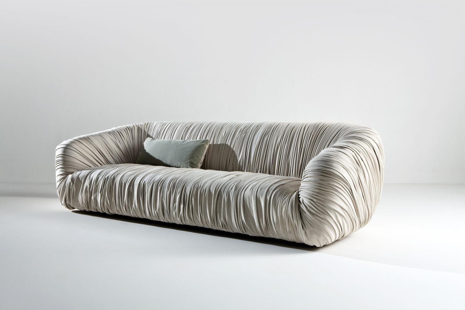 Drapé Sofa Unique Luxury Leather Sofa • MATERIA Collection