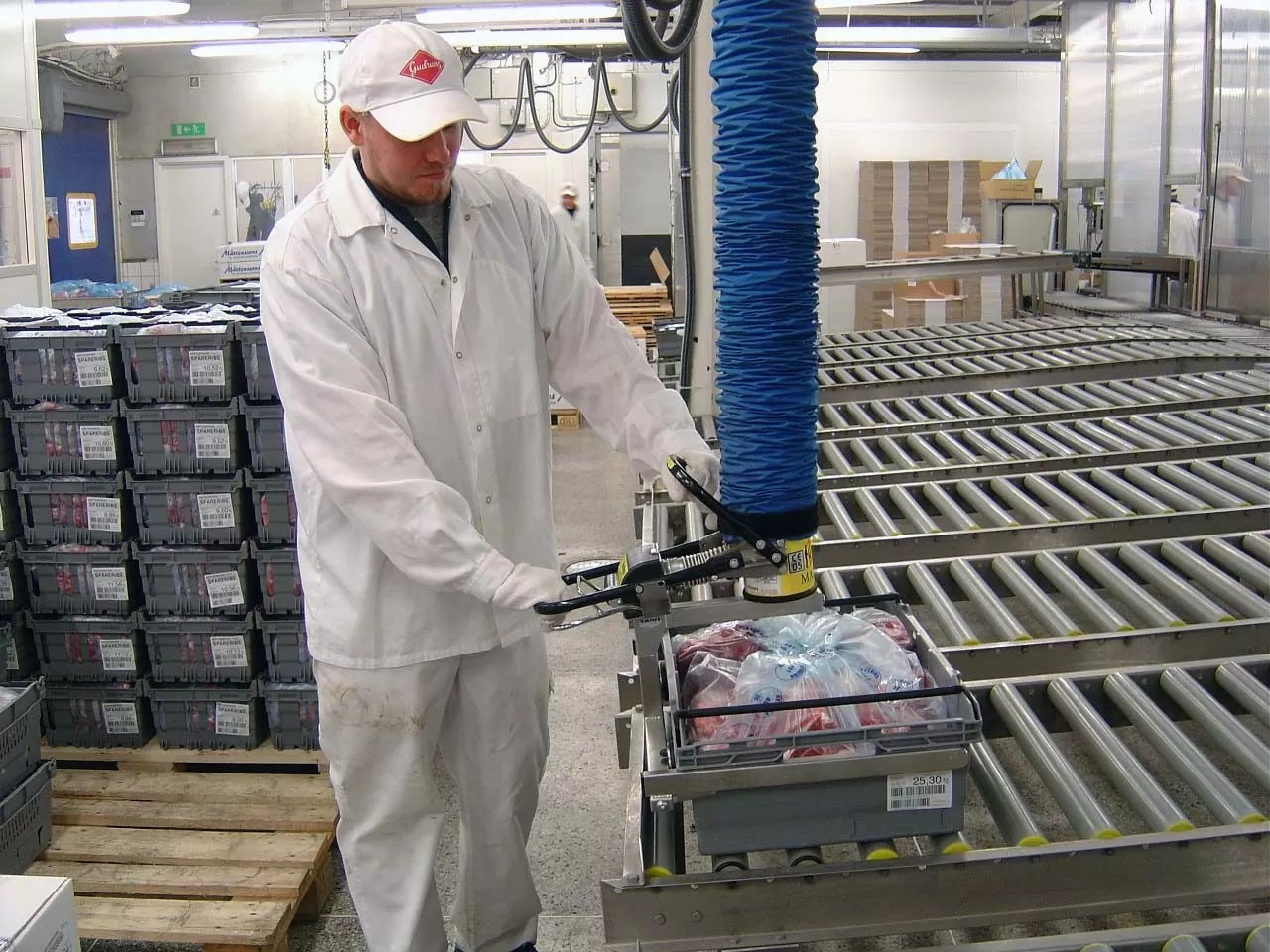 Crate lifting Material Handling IE