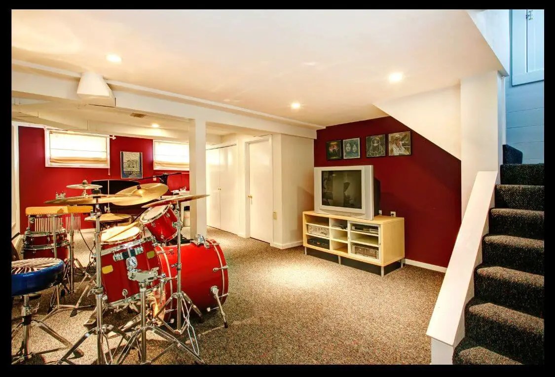 35 Stunning Low Ceiling Basement Ideas & Designs (With Photos)