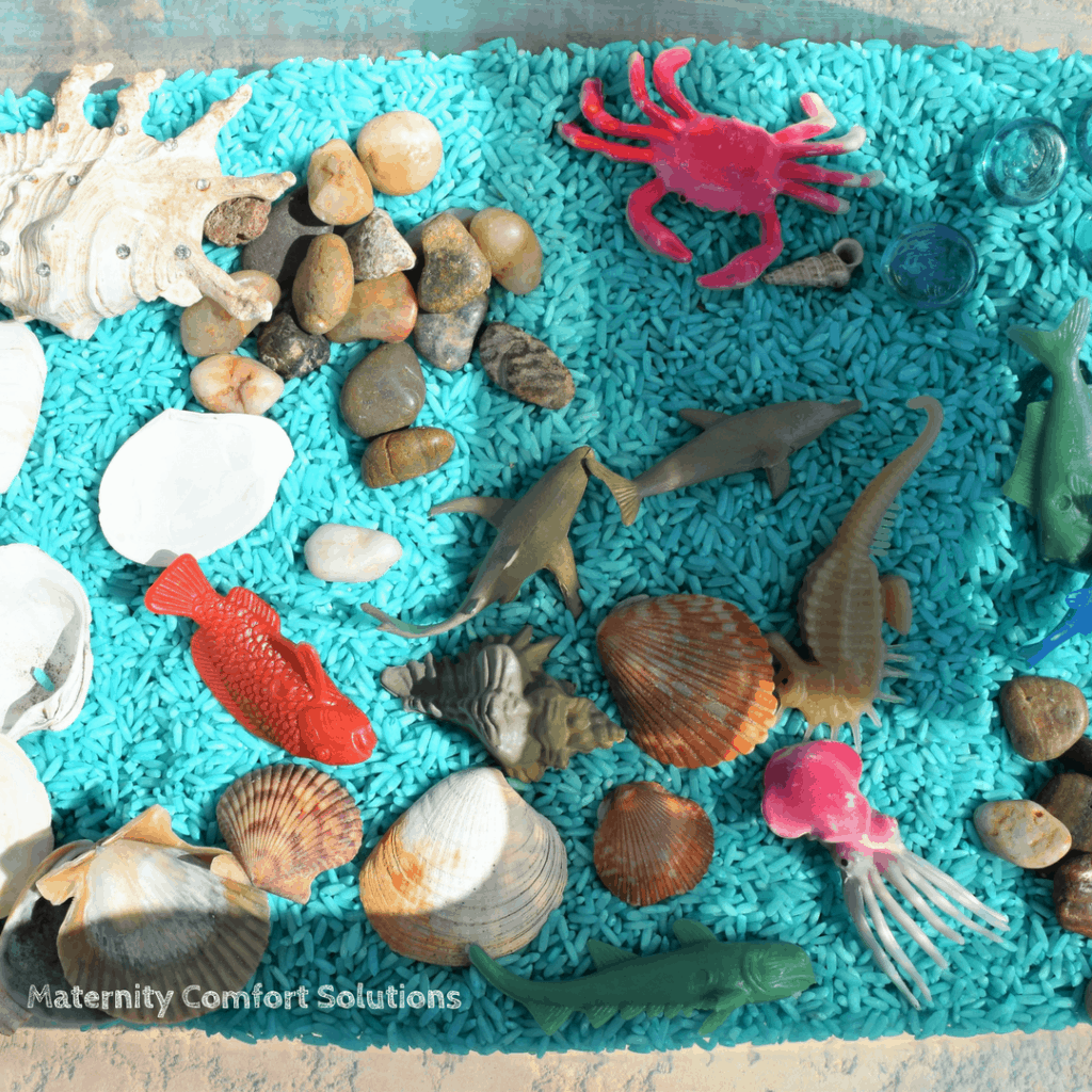 9 Easy Sensory Bins For Toddlers