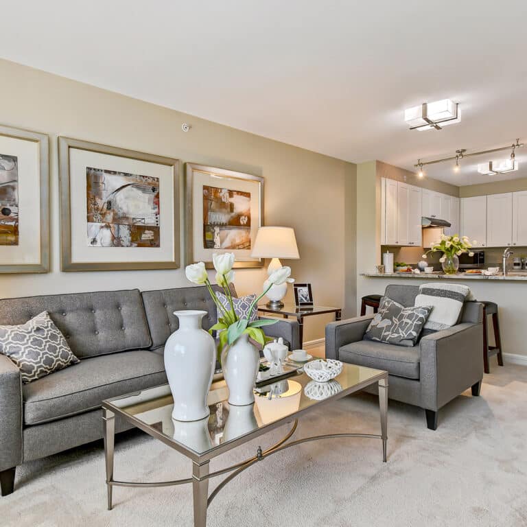 Senior Luxury Apartments in Wilmette Photo Gallery