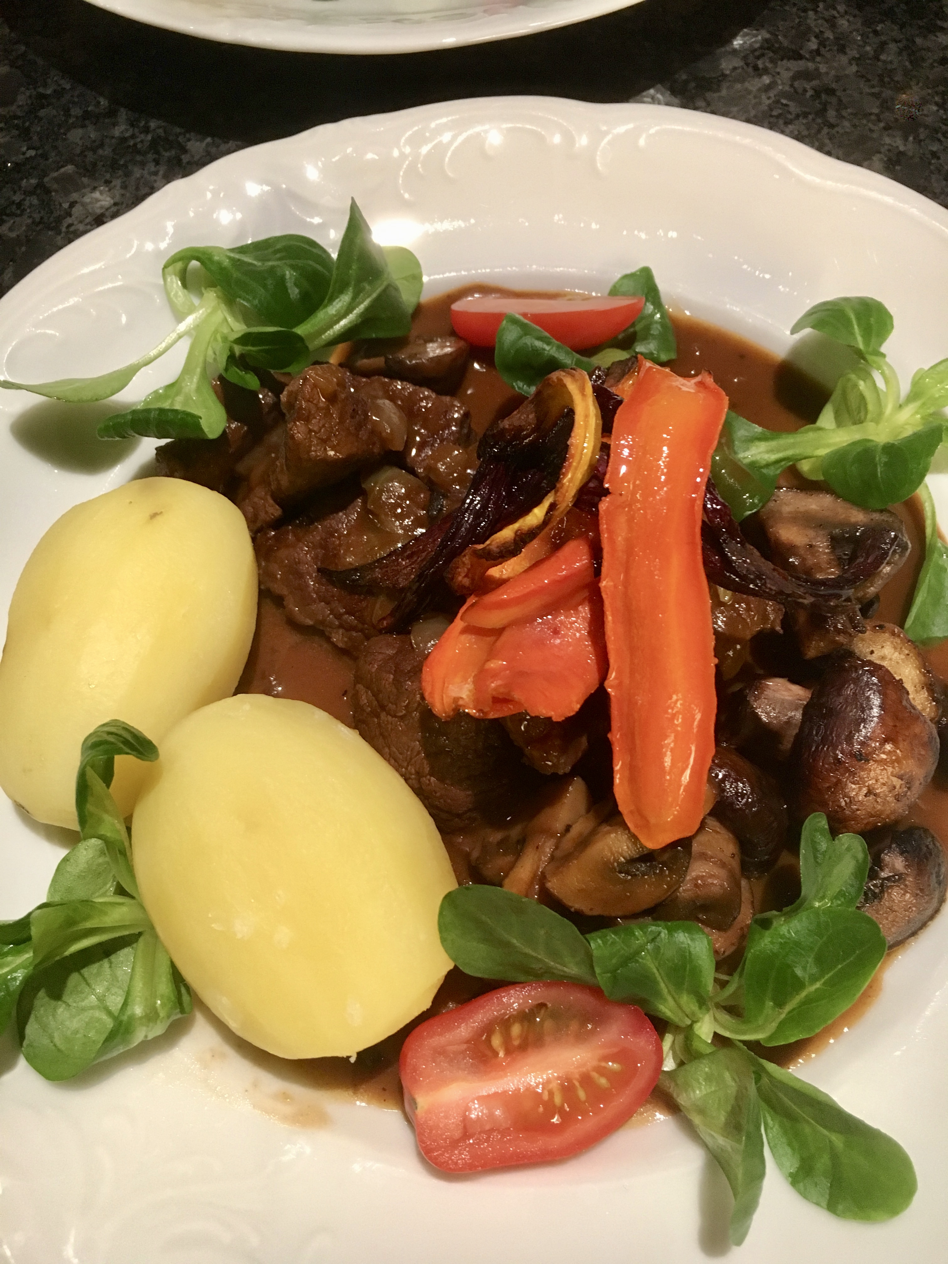 Älgytterlår Eller Grytbitar |