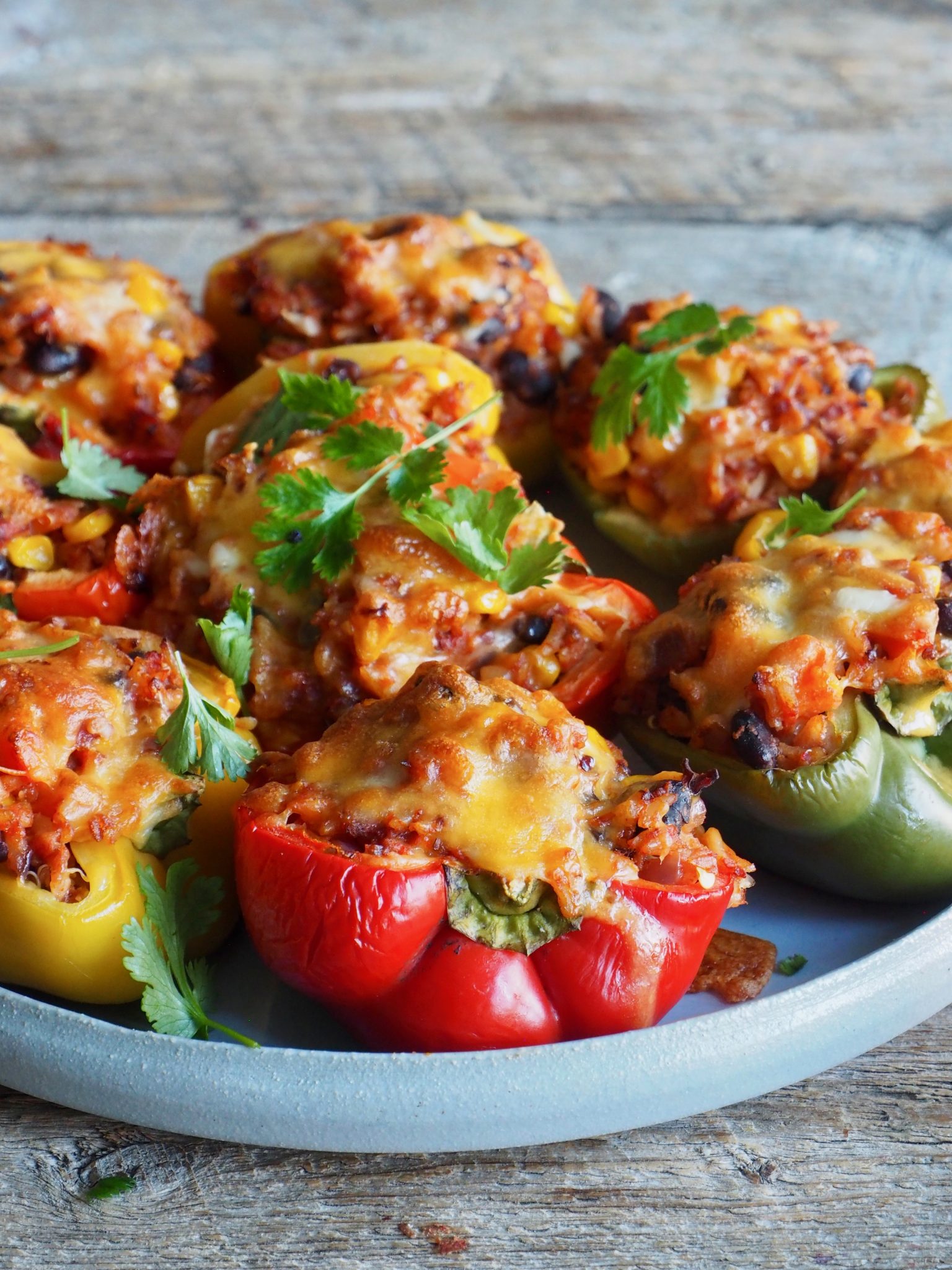 Fylte paprika med ris og bønner (vegetar) Mat På Bordet