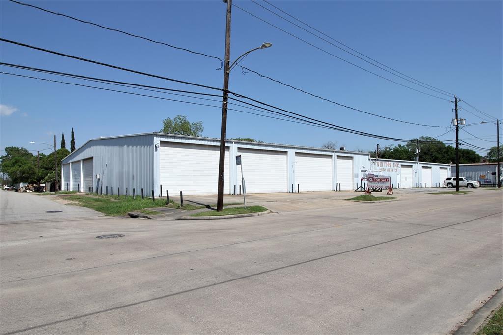 5021 Canal Street, Houston, TX 77011 Martha Turner Sotheby's