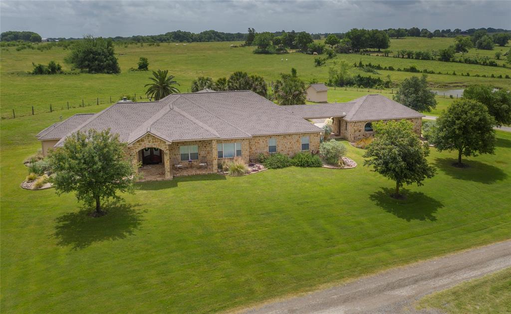 4740 Mustang Road, Brenham, TX 77833 Martha Turner Sotheby's