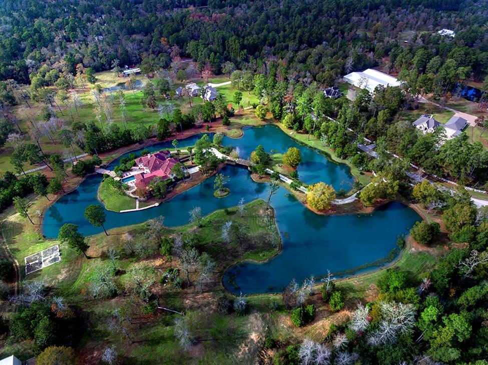 9011 Breckenridge Drive, Magnolia, TX 77354 Martha Turner Sotheby's