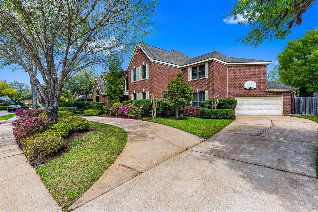 2214 Old South Drive, Richmond, TX 77406 Martha Turner Sotheby's