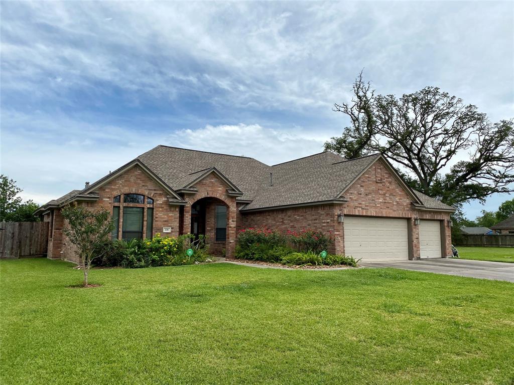 108 Mallard Drive, Clute, TX 77531 US Brazoria Home for TBT Real