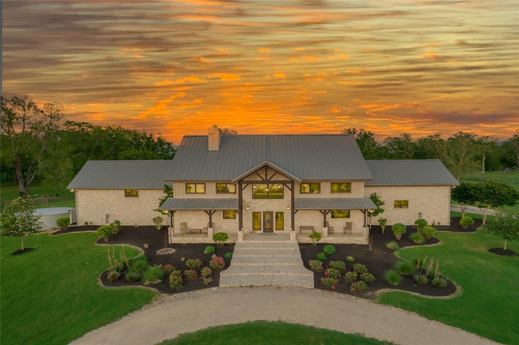 1000 RIVER TRACE DRIVE, COLUMBUS, TX 78934 Country Homes & Ranches