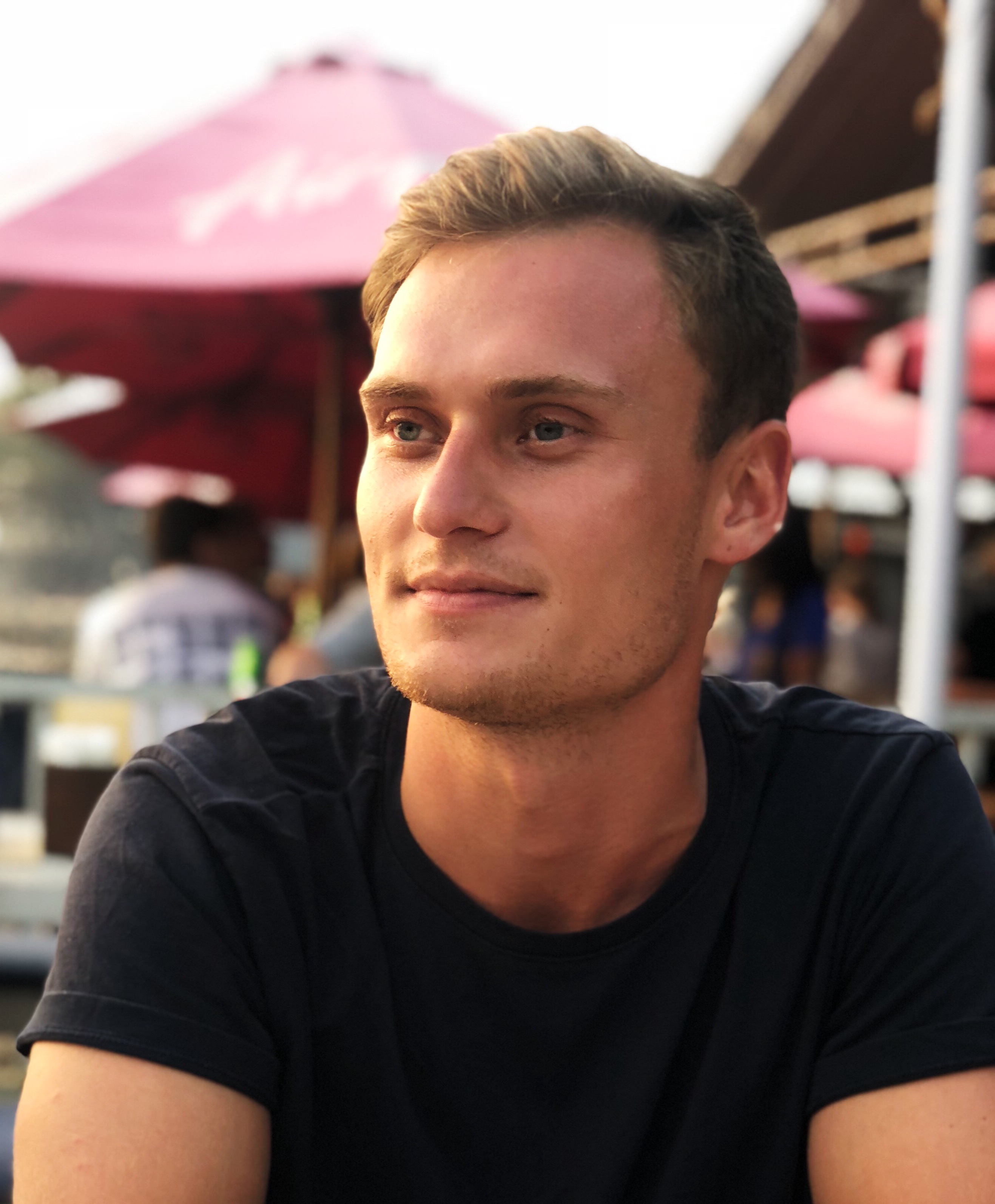 Erik Matsegard  Developer