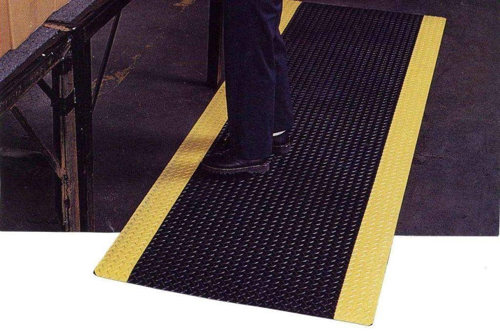 Diamond Plate AntiFatigue Mat Custom Antifatigue mat, Mat Tech