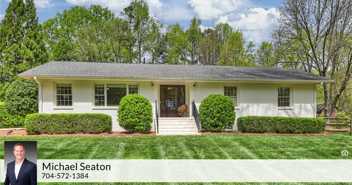 408 Hillandale Dr, Charlotte, NC 28270