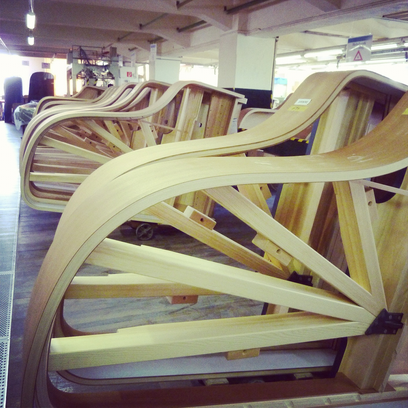 A Tour of Steinway & Sons Factory in Hamburg MATTHEW FRIES